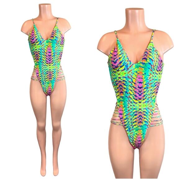 Luli Fama Oasis Babe REVERSIBLE Strappy Bright Colored One Piece SZ M $185 - Picture 6 of 15